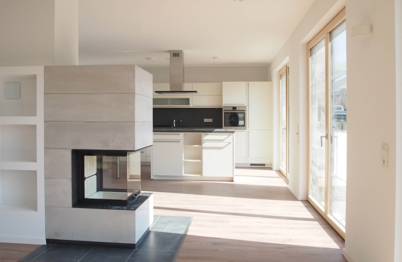 offener Wohnraum mit Kamin, Einfamilienhaus in Chemnitz